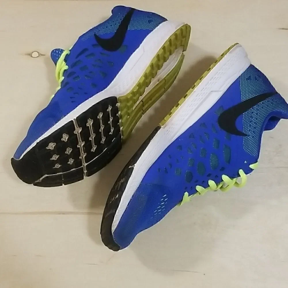 Nike Pegasus Men's sz 7.5